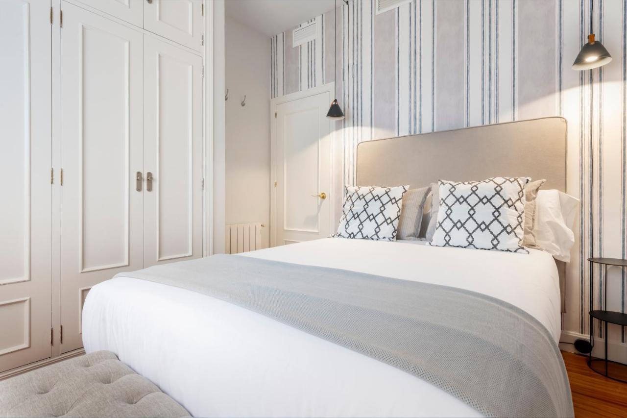Magno Apartments Santa Ana 26 Севиля Екстериор снимка