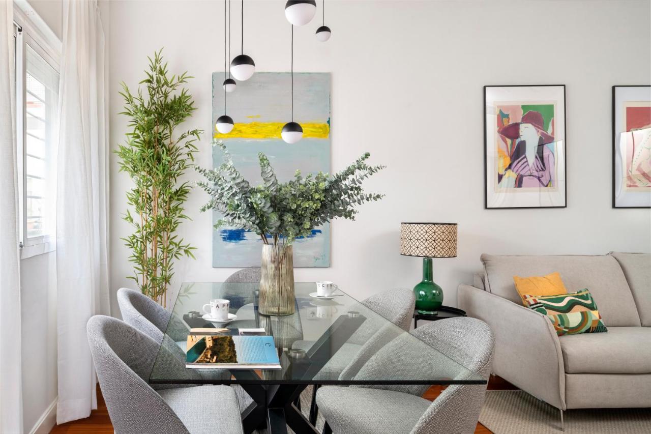 Magno Apartments Santa Ana 26 Севиля Екстериор снимка